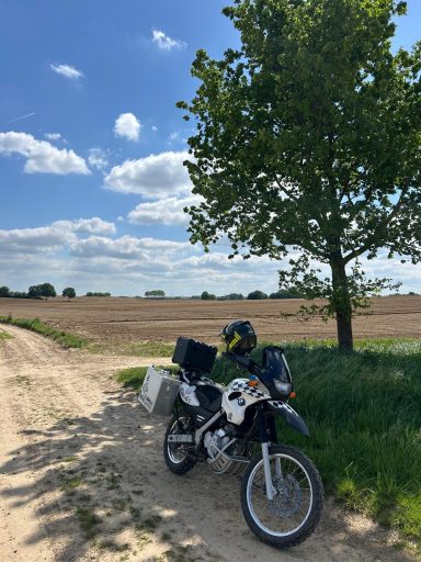 Die BMW eines Teilnehmers beim ACT Italien