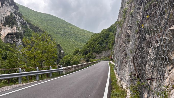 Auch onroad ist der ACT Italien ein Traum